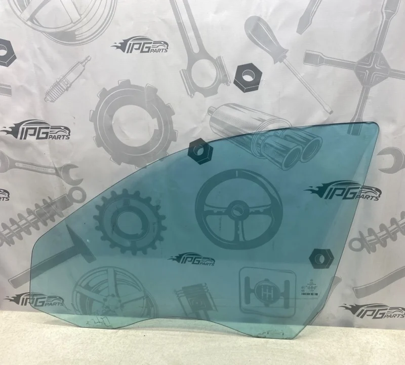 Стекло передней левой двери Mercedes-benz 2007 W211