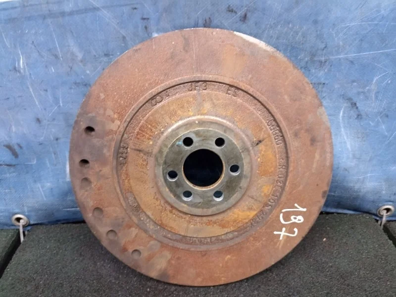 Маховик Volkswagen Golf 6 2012 03C105273K 1.4 CAXA