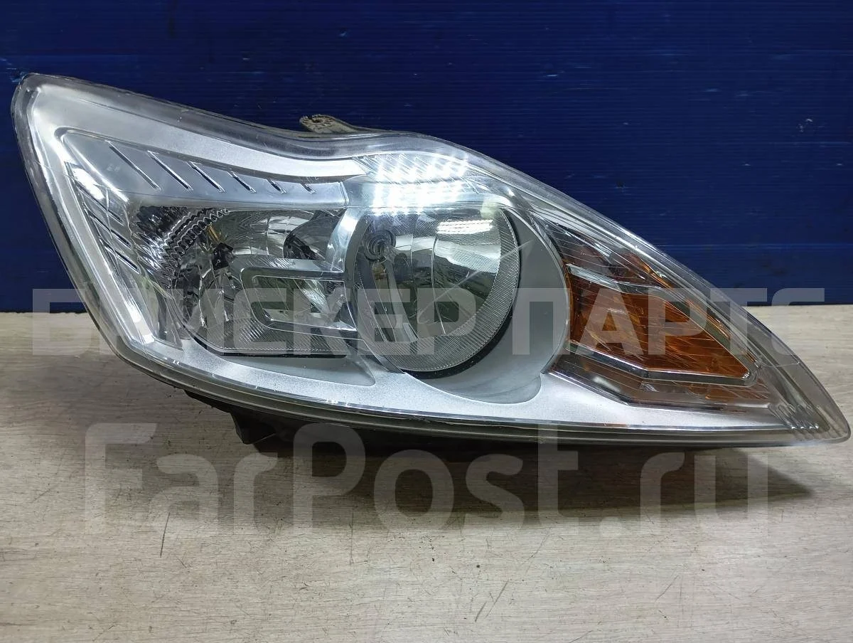 Фара правая Форд Фокус 2  рестайлинг