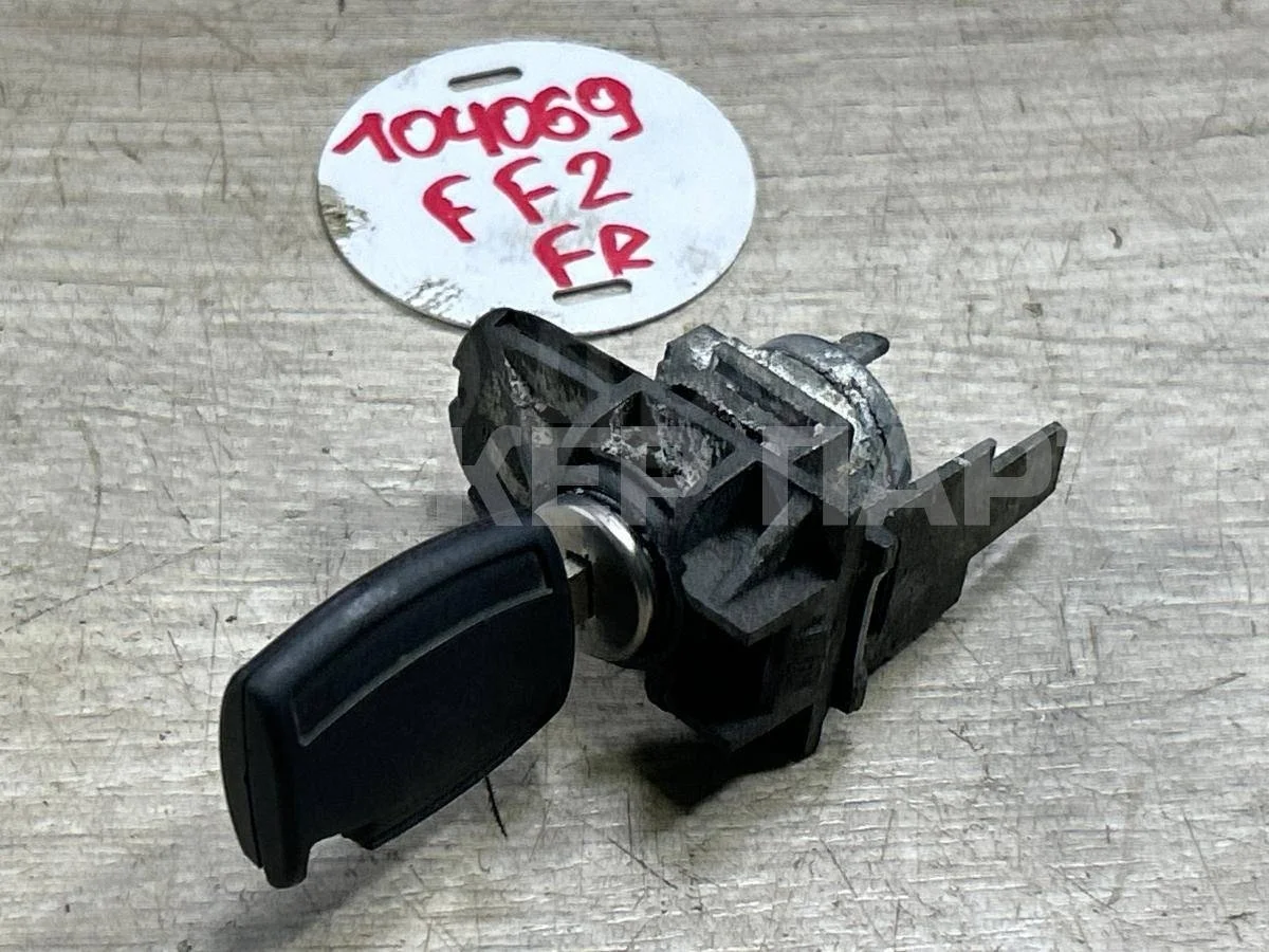 Личинка замка(пер) Форд Фокус 2  рестайлинг