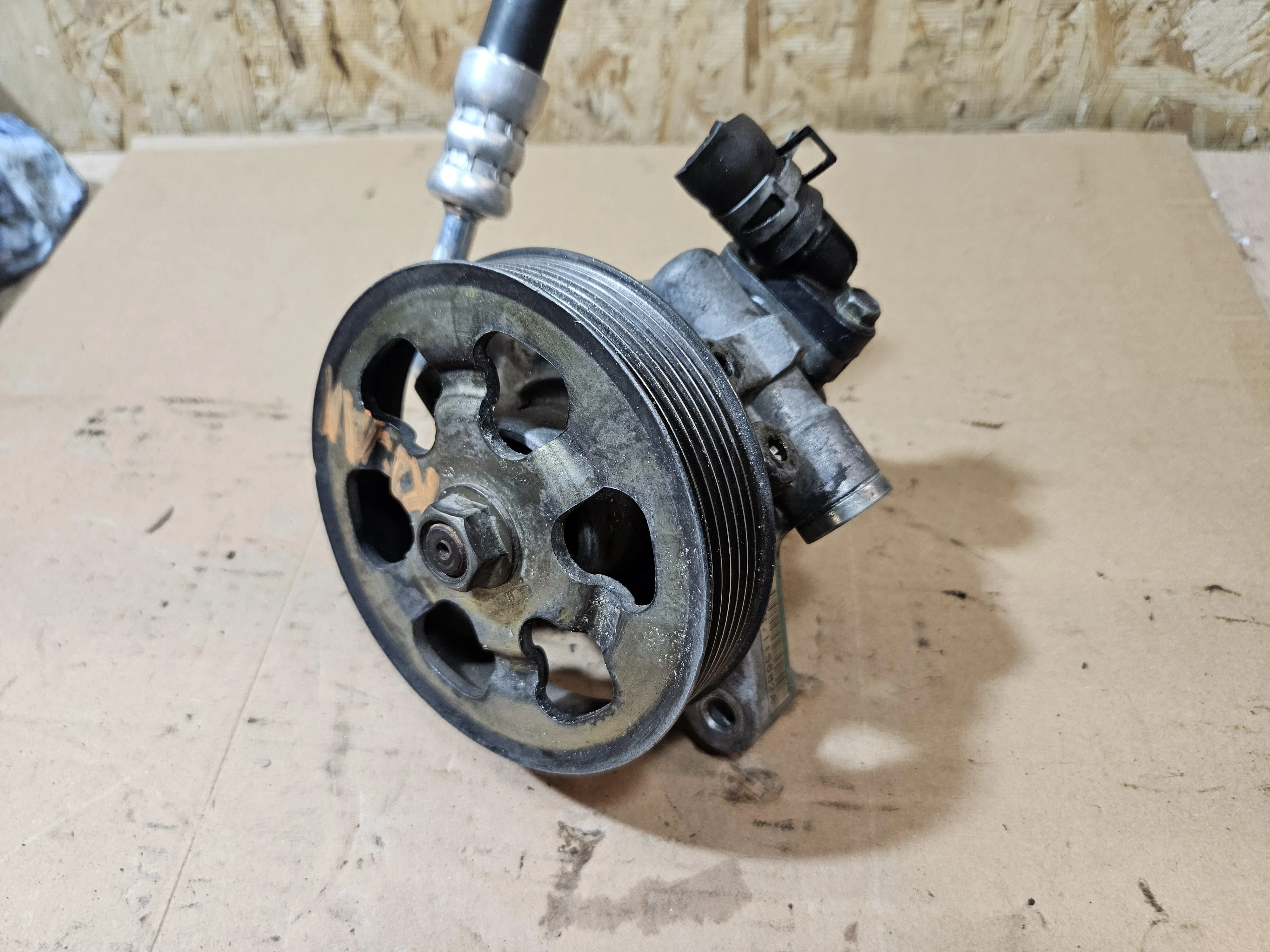 Насос ГУР K24A1 2.4 i-VTEC Honda CR-V II (RD)