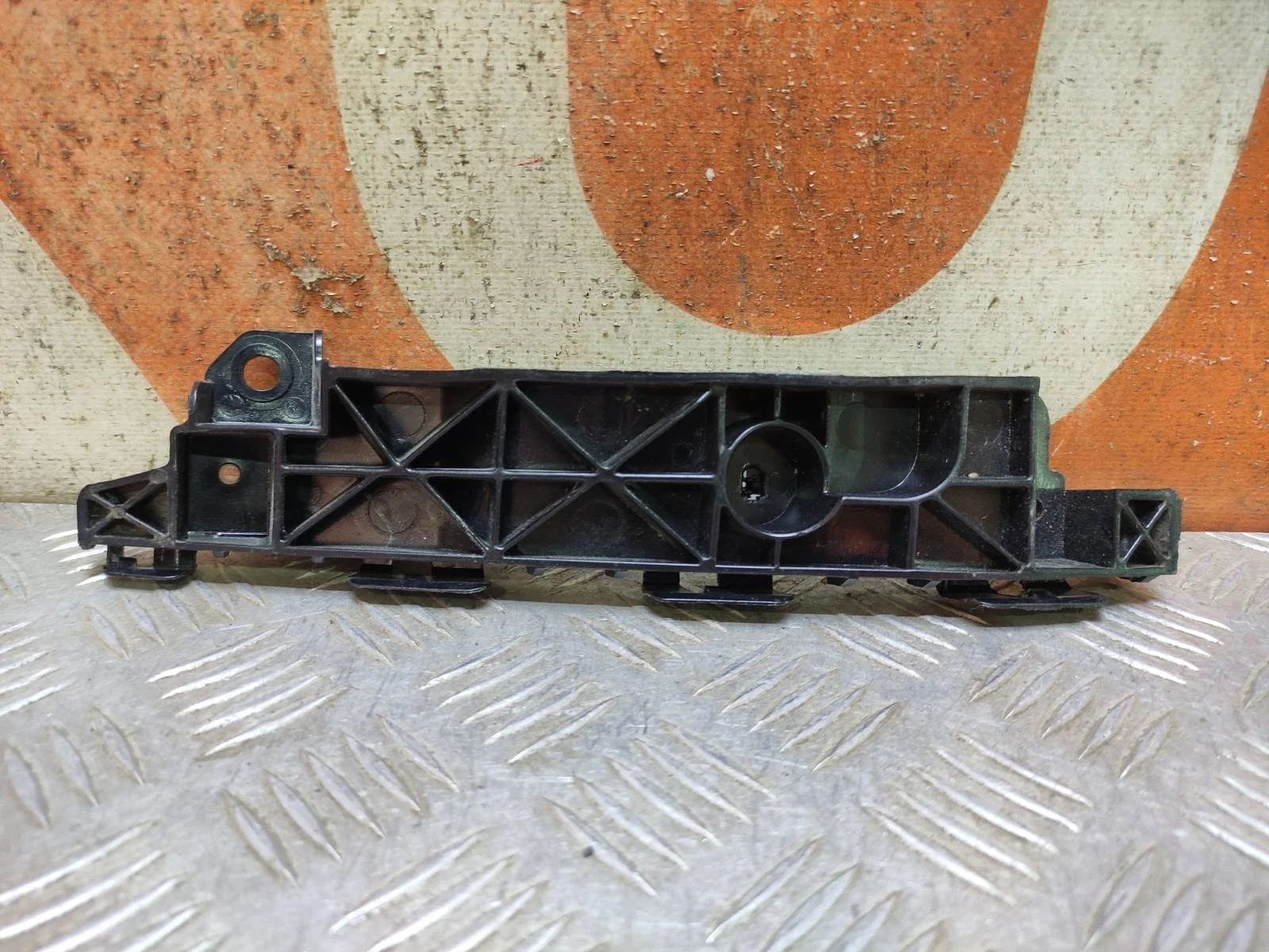 Кронштейн бампера Hyundai IX35 2010-2015