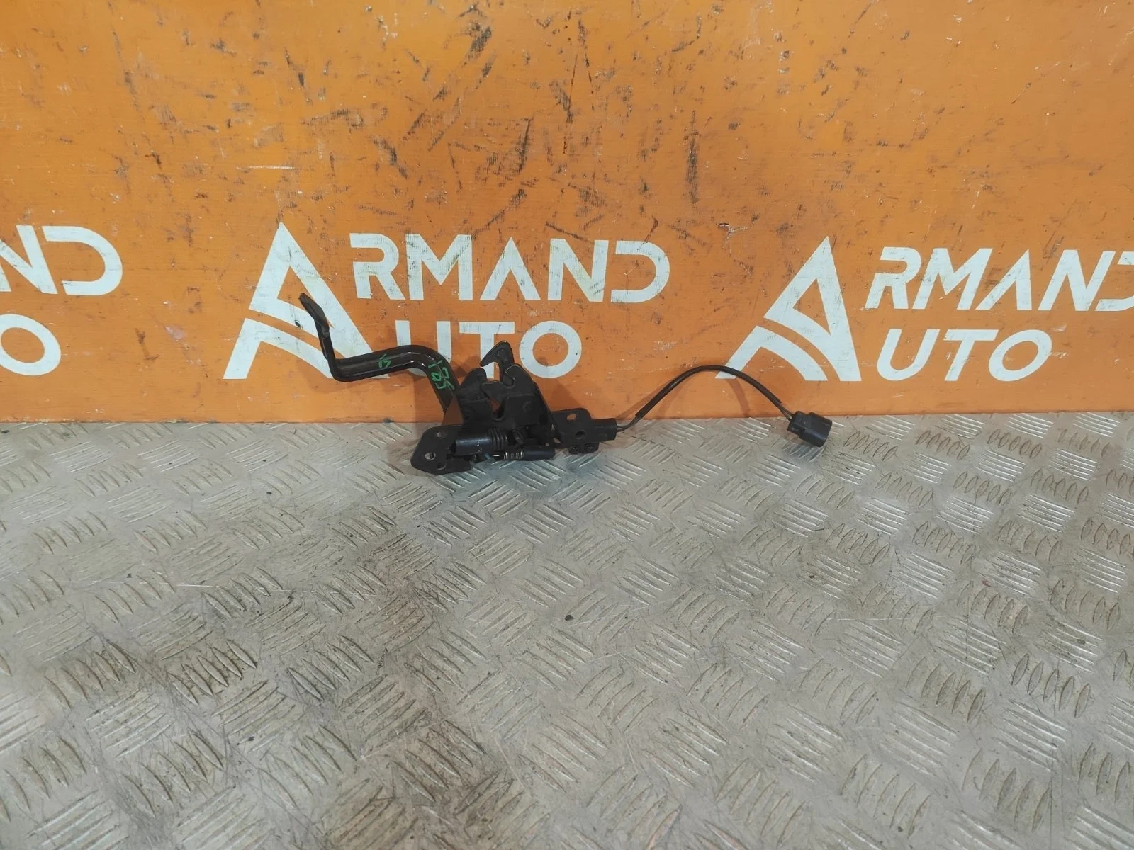 Замок капота Hyundai Santa Fe 2018-нв 4 TM