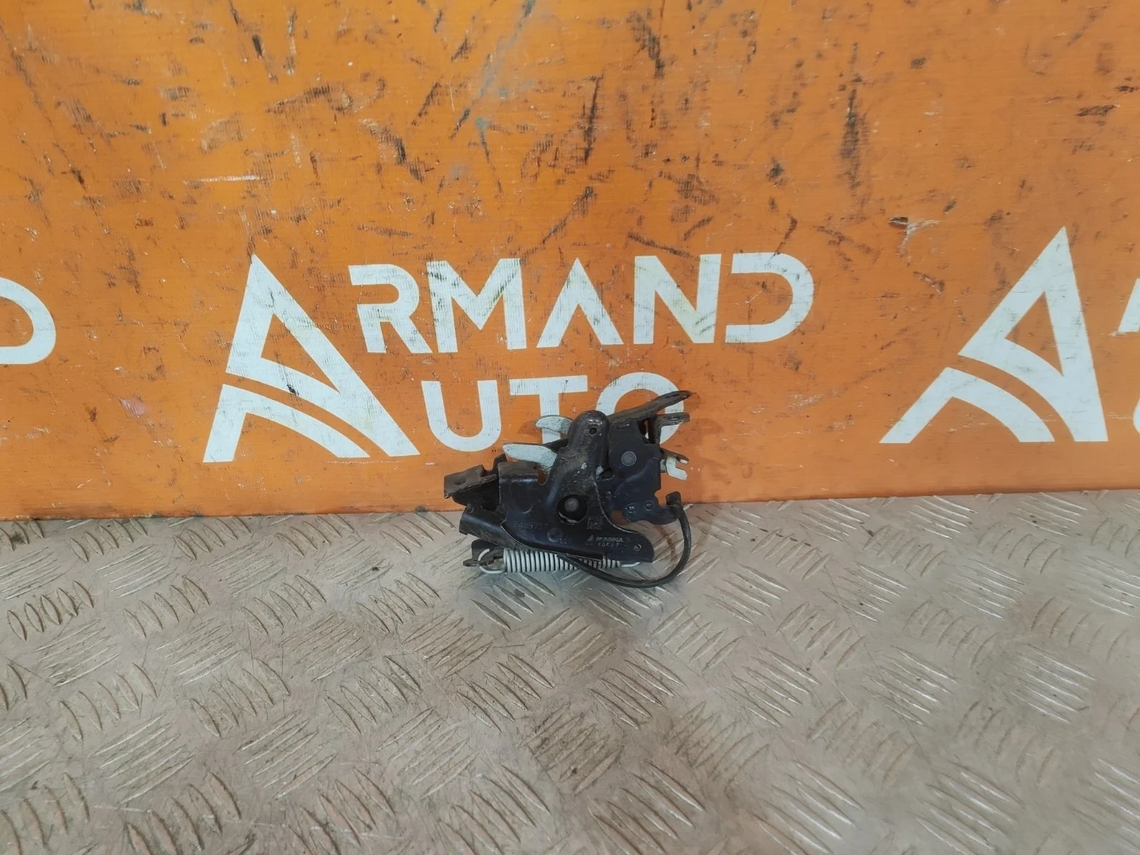 Замок капота BMW X3 2017-нв G01