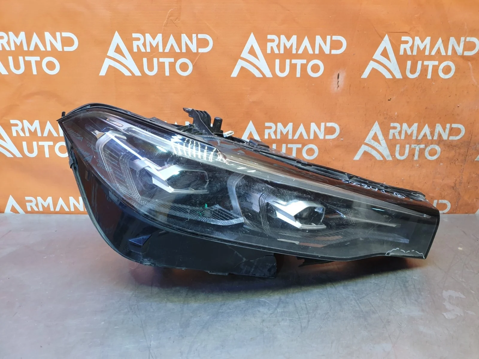 Фара BMW X7 2018-нв G07