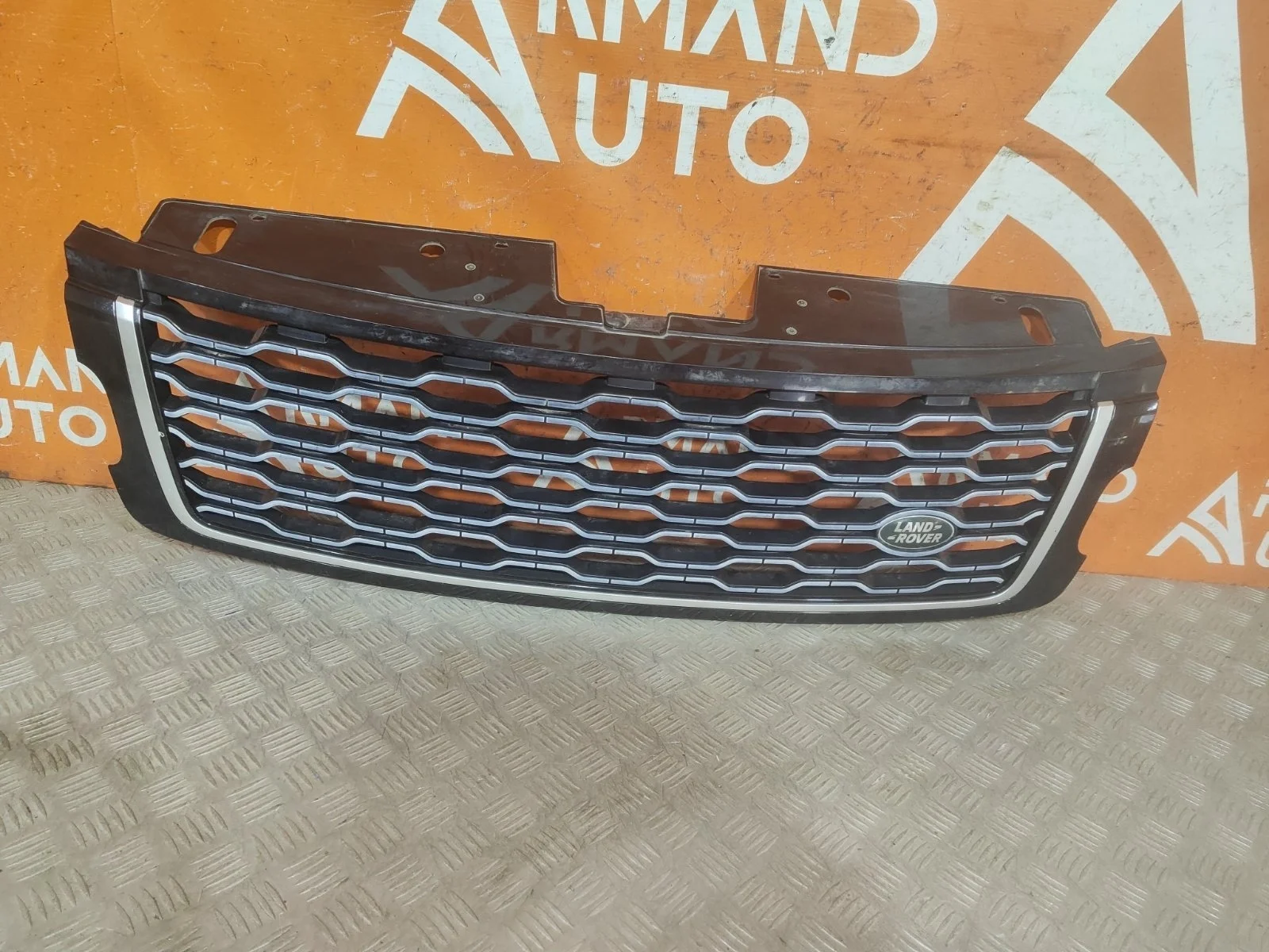 Решетка радиатора Land Rover Range 2017-2022 4 L405