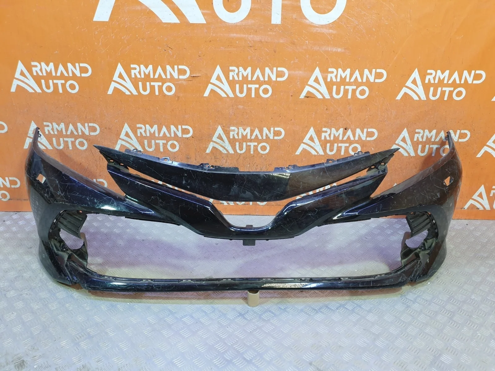 Бампер Toyota Camry 2017-2021 8 XV70