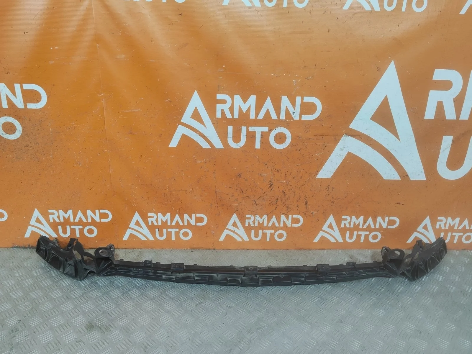 Кронштейн бампера Mercedes -Class 2016-2020 W213, S213, C238