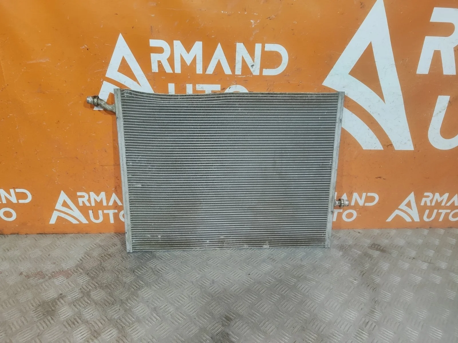 Радиатор двс дополнительный Mercedes -Class 2016-нв W213, S213, C238