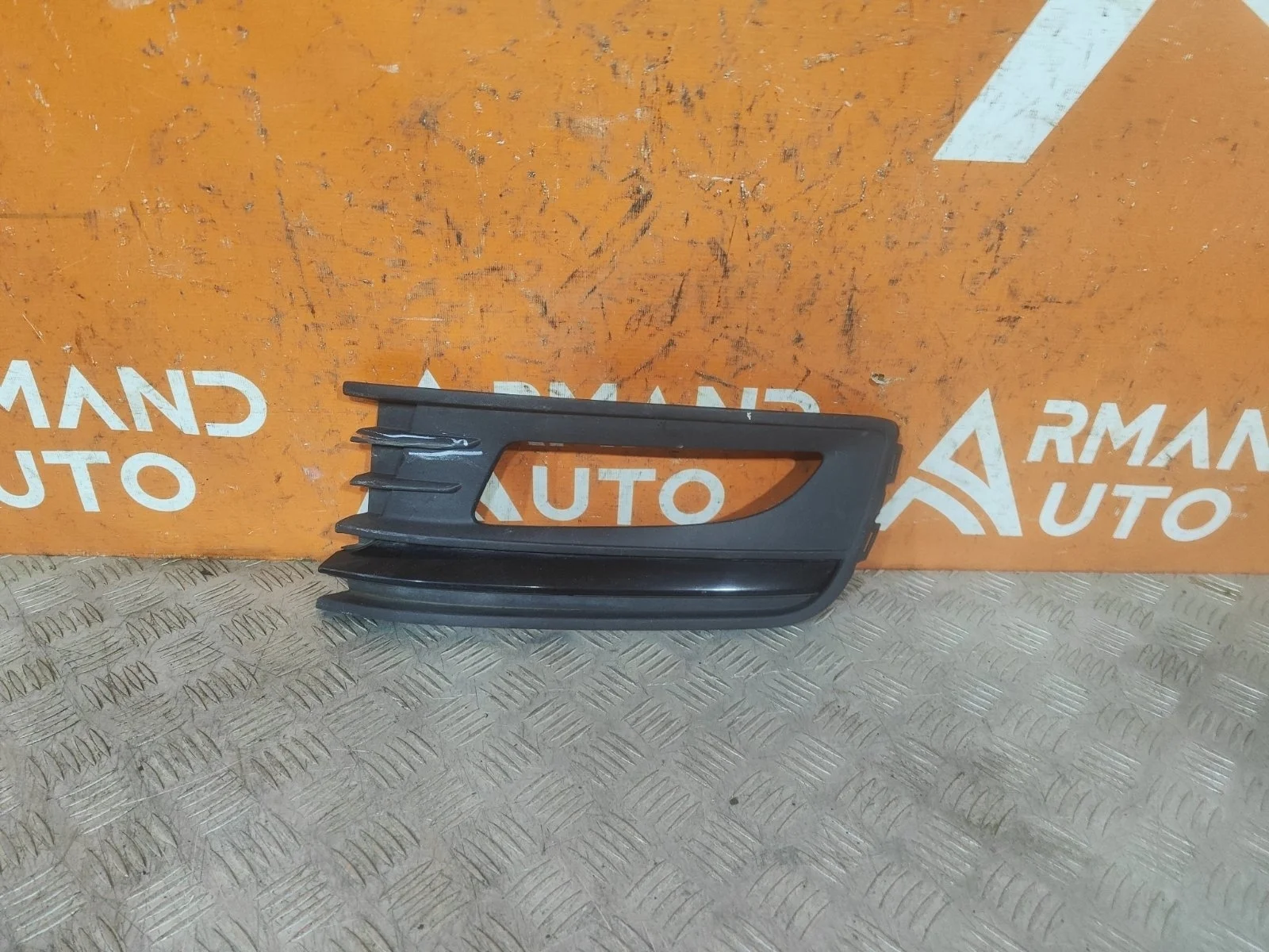 Окантовка птф Volkswagen Polo 2014-2020 5