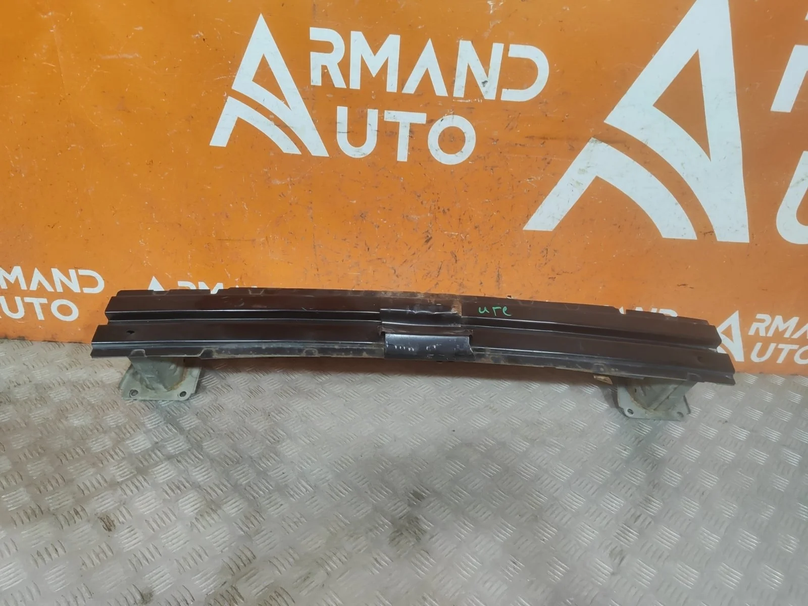 Усилитель бампера Mitsubishi Outlander 2012-нв 3