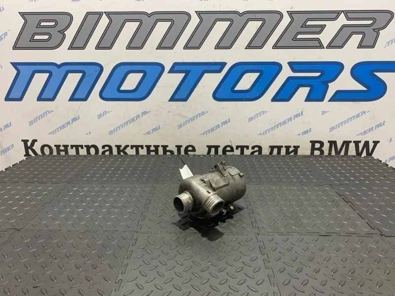 Помпа Bmw 3 11517586925 E90 N52B25