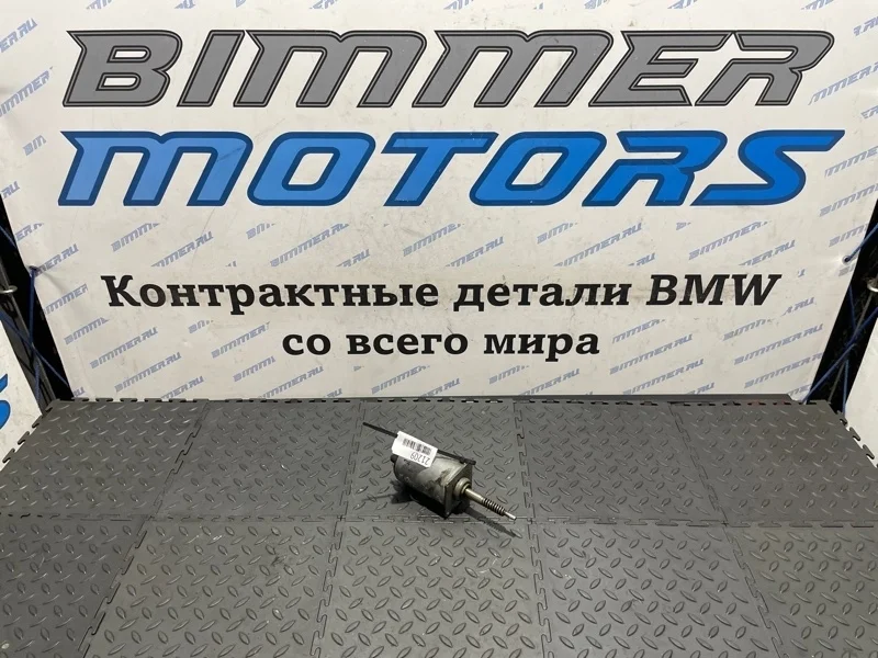 Моторчик вальватроник BMW 11377548389 E63 N62