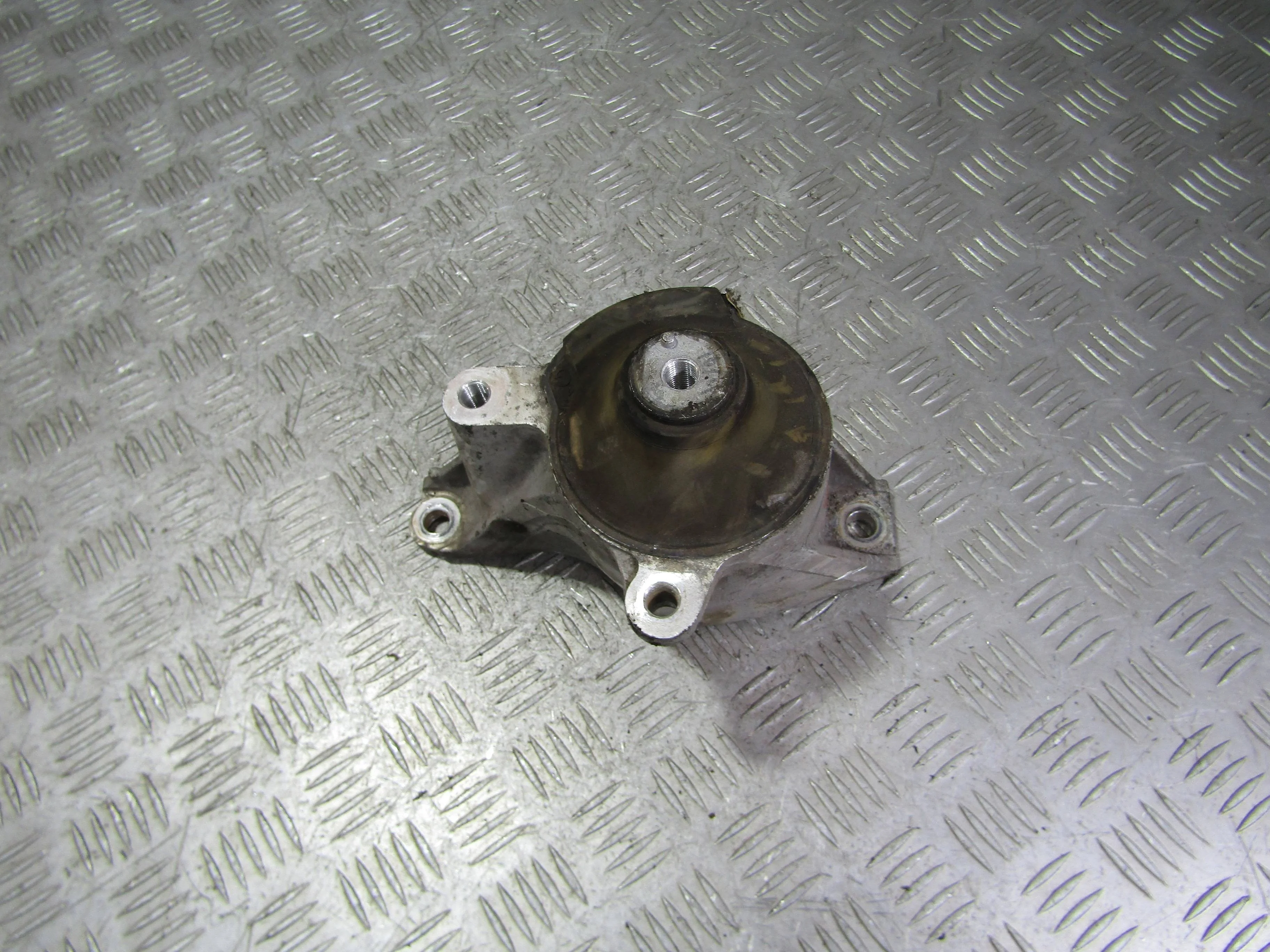 Опора двигателя правая HONDA Civic VIII (2005—200