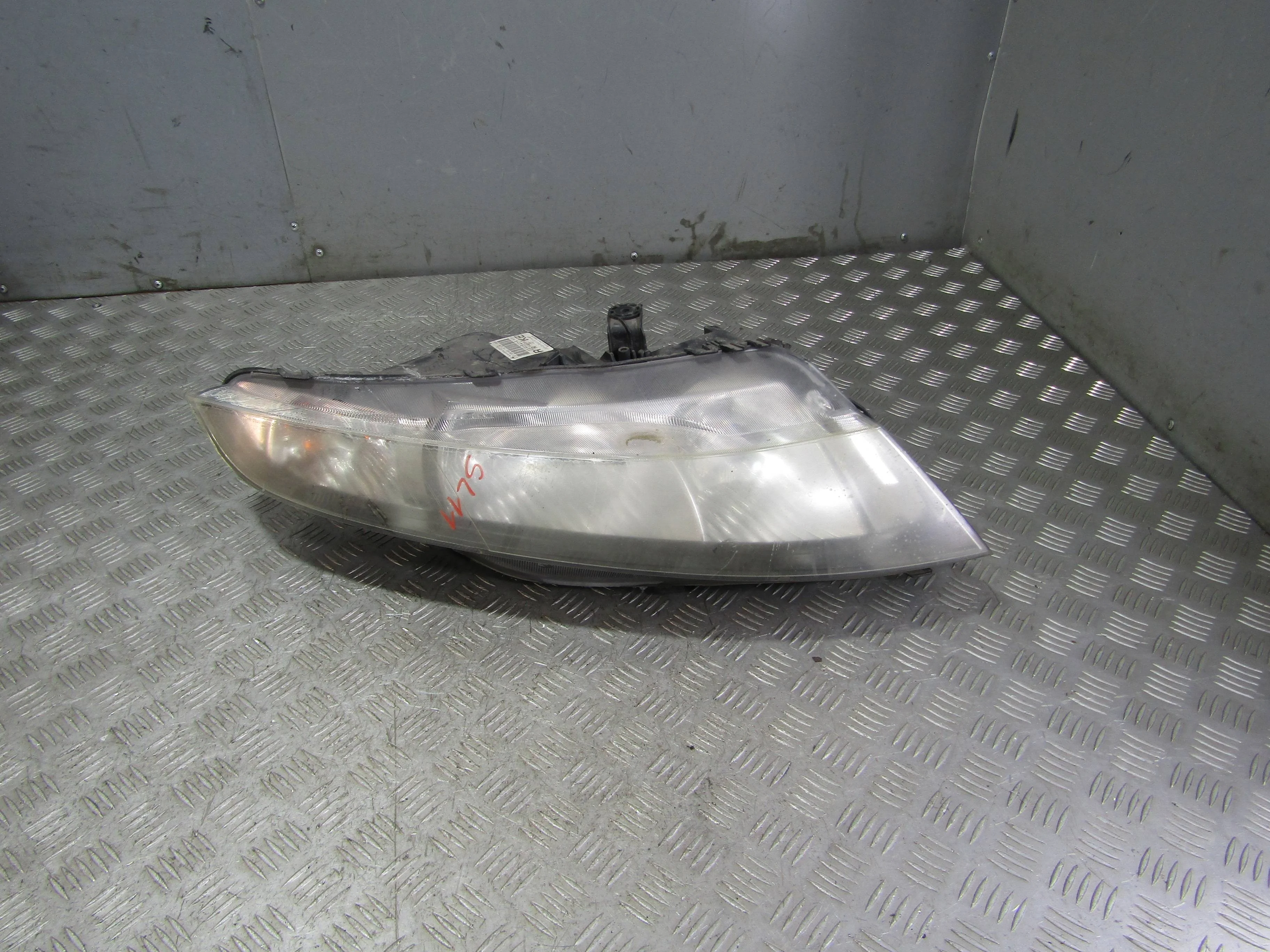 Фара правая ксенон HONDA Civic VIII (2005—2009)