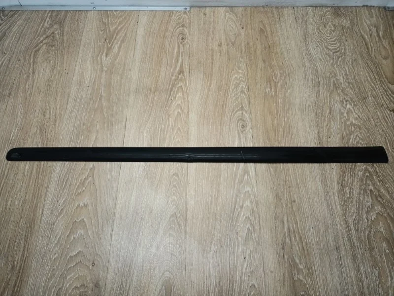 Молдинг двери Mercedes ML W163