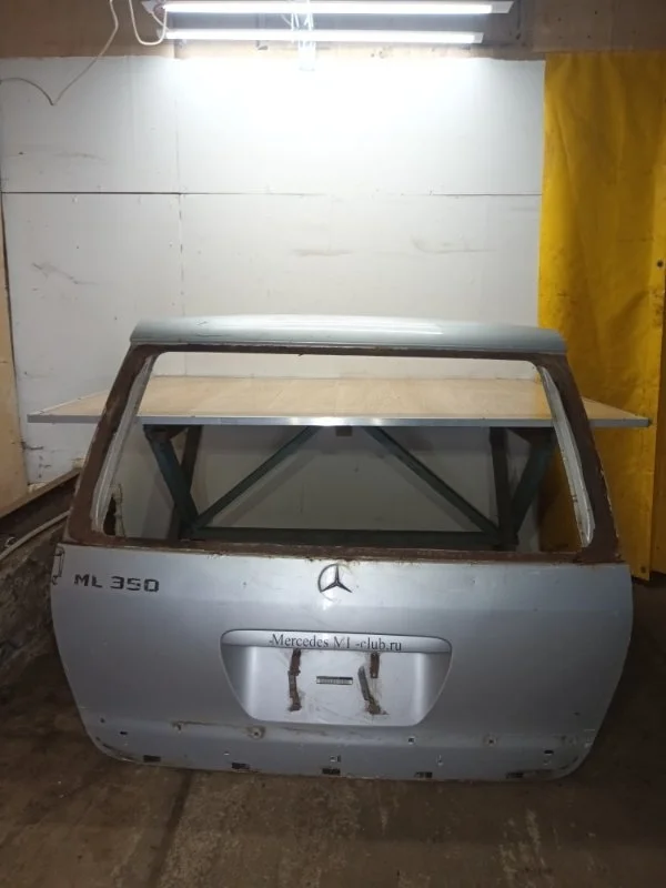 Крышка багажника Mercedes ML W163