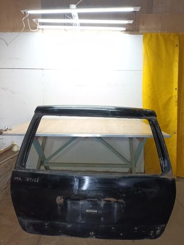 Крышка багажника Mercedes ML W163