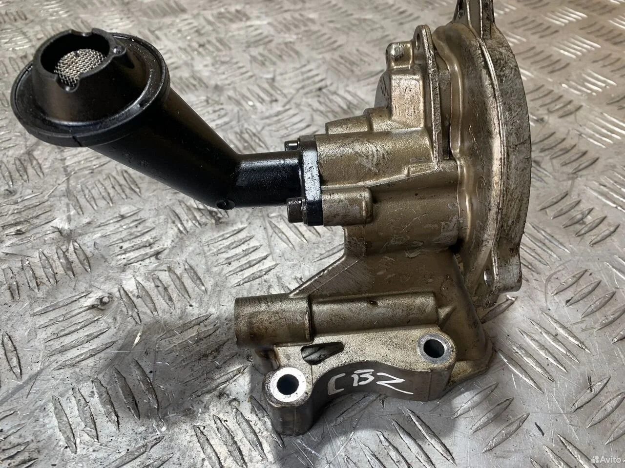 Насос масляный 1.2 cbz volkswagen caddy