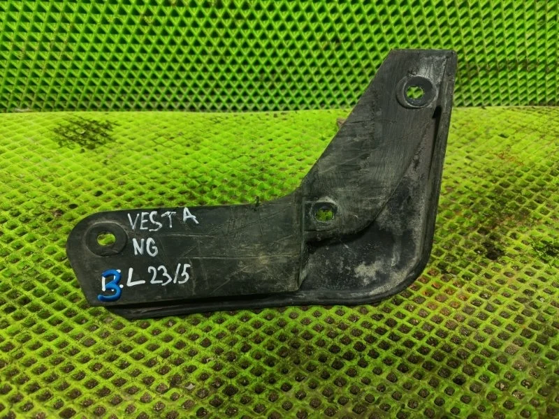 Брызговик задний левый Лада Vesta Ng 2023 8450008253 СЕДАН 21129