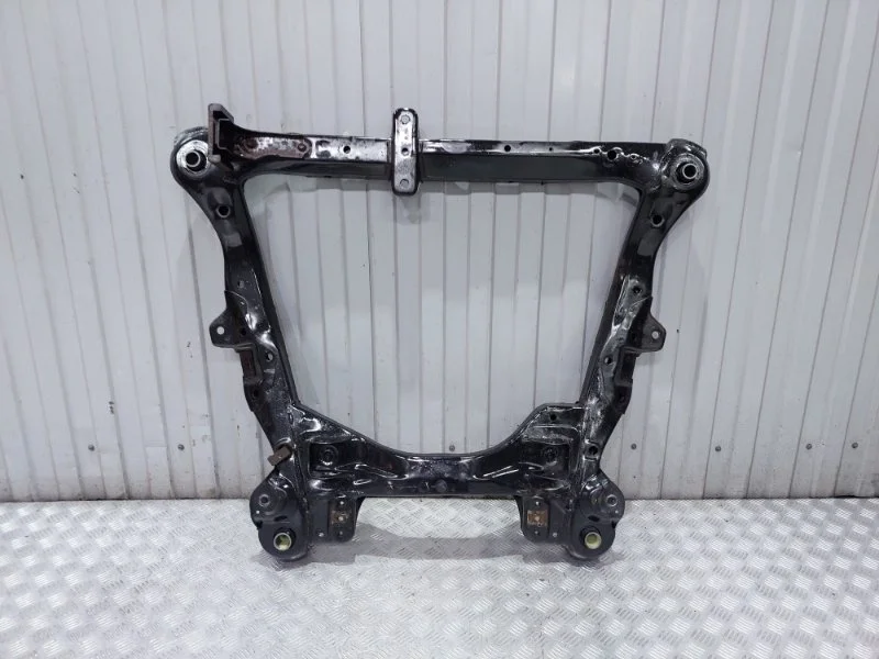 Подрамник Toyota Camry 2013 ASV50