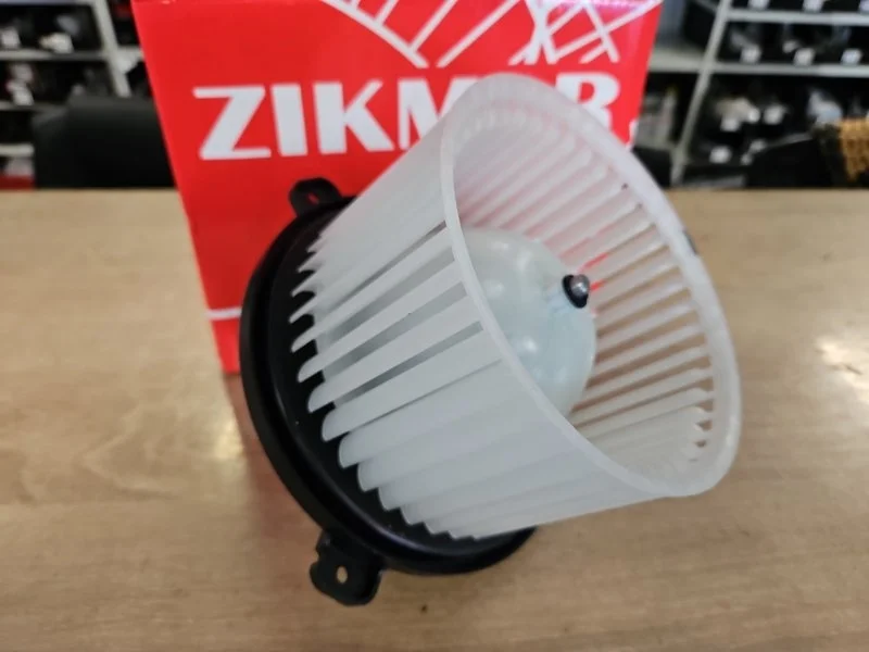 Мотор печки MITSUBISHI PAJERO SPORT 3 2015 2016 2017 2018 2019 2020 2021 2022 2023 2024 Z68102R KS KL