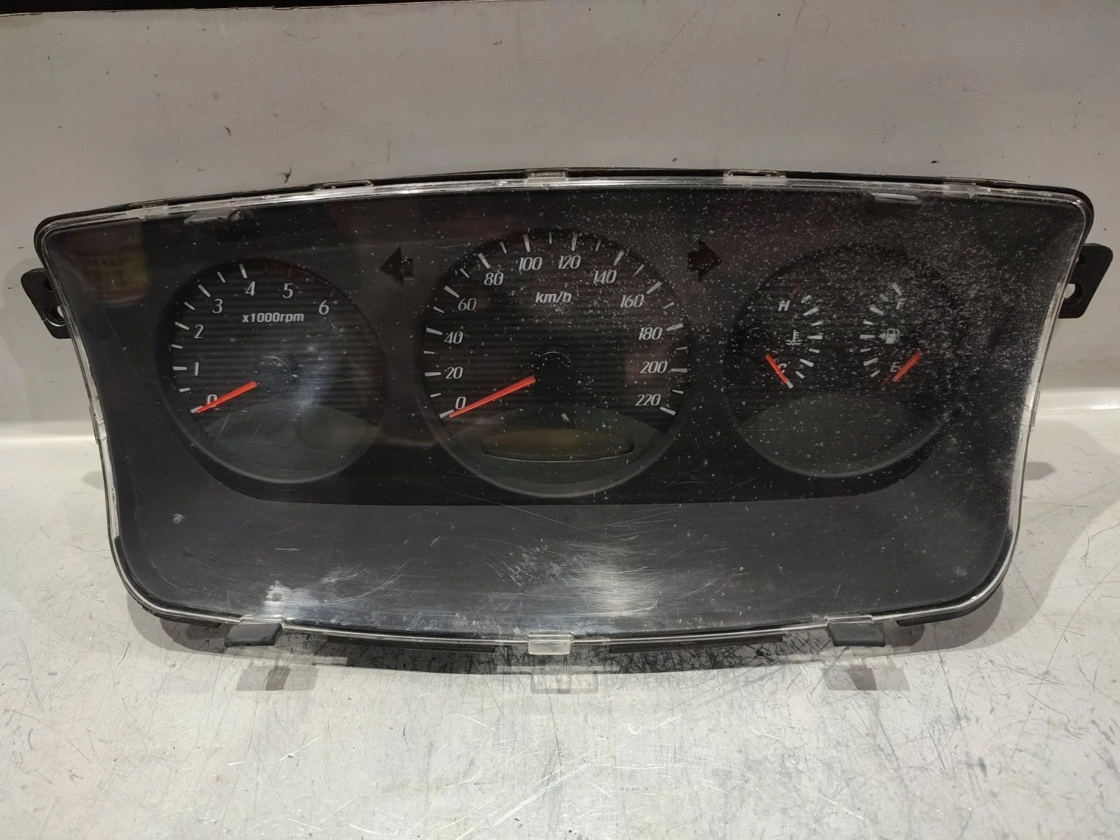 Щиток приборов SsangYong Kyron 2009 D130