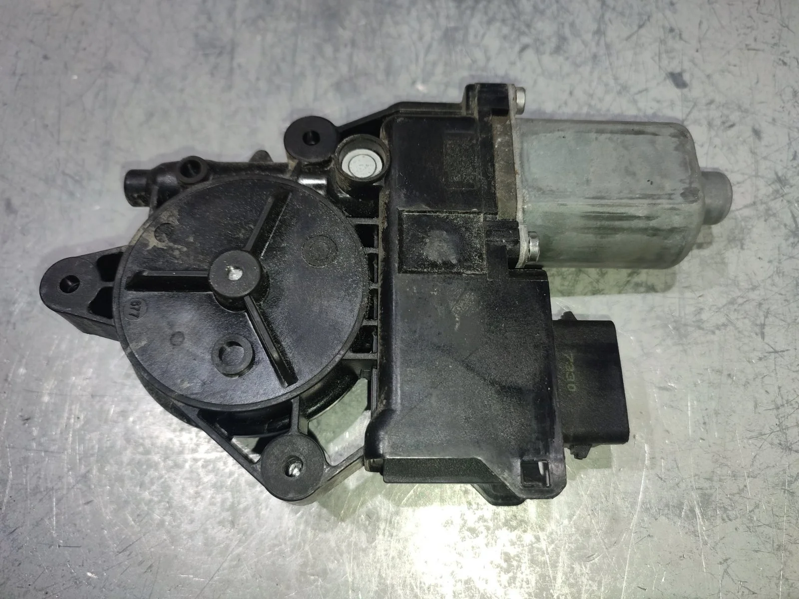 Мотор стеклоподъемника SsangYong Kyron 2009 D130