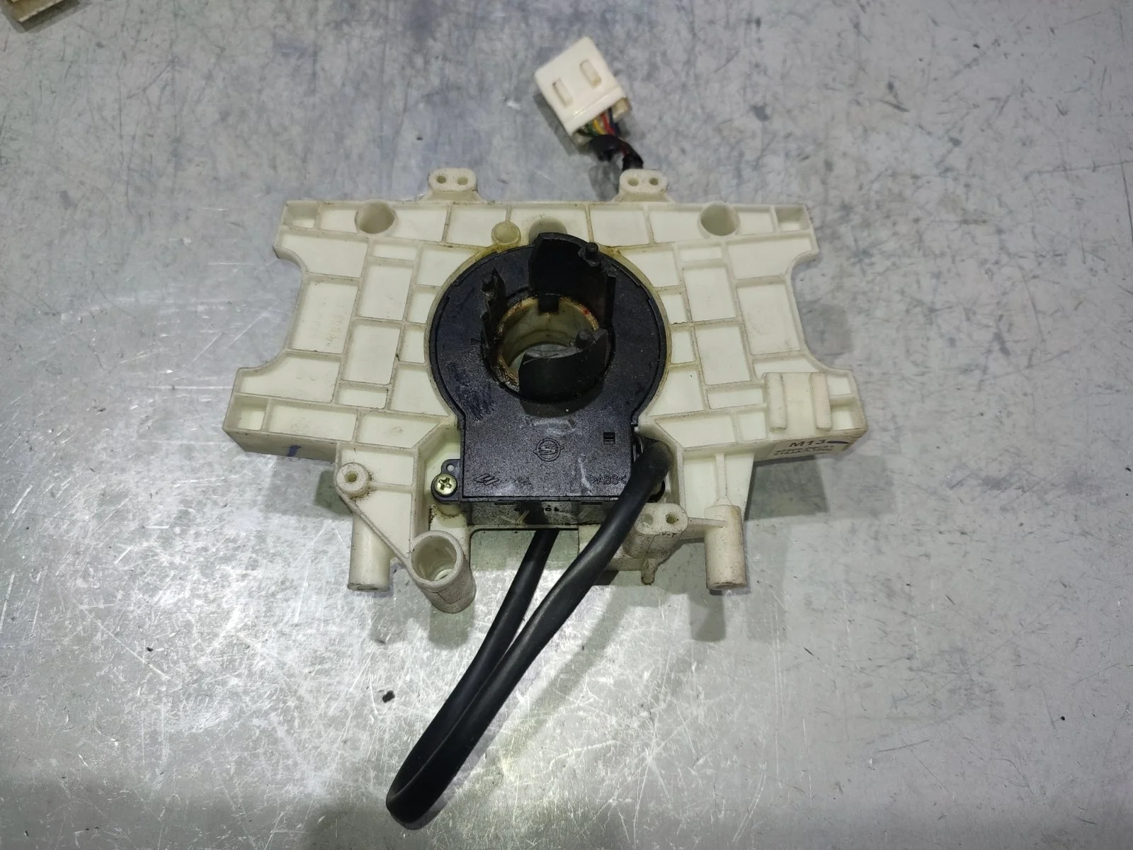 Датчик угла поворота руля SsangYong Rexton