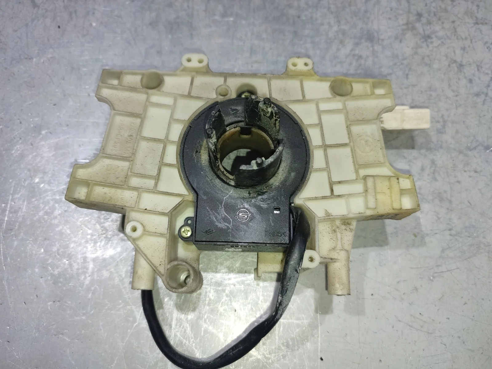 Датчик угла поворота руля SsangYong Rexton