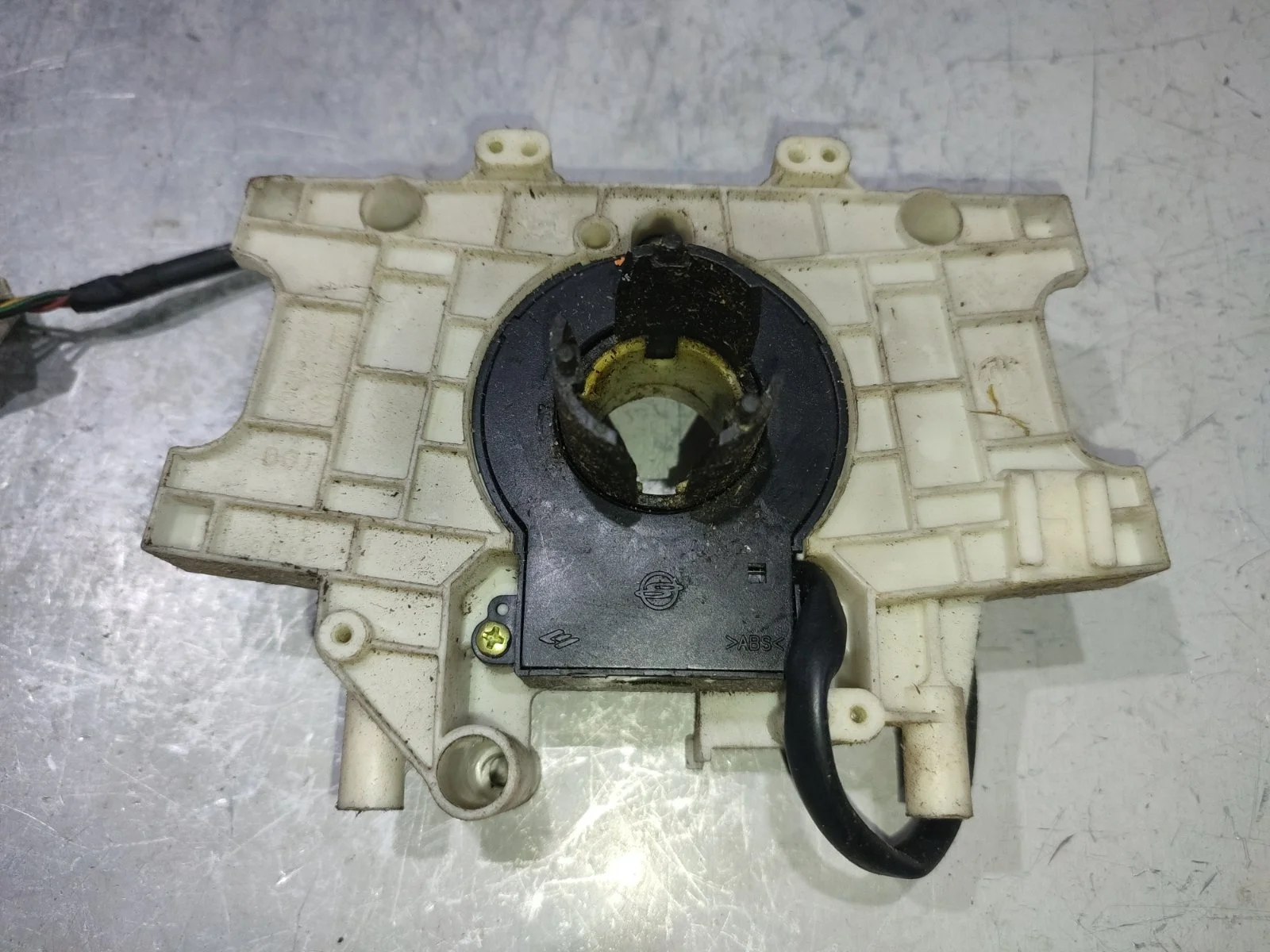 Датчик угла поворота руля SsangYong Rexton