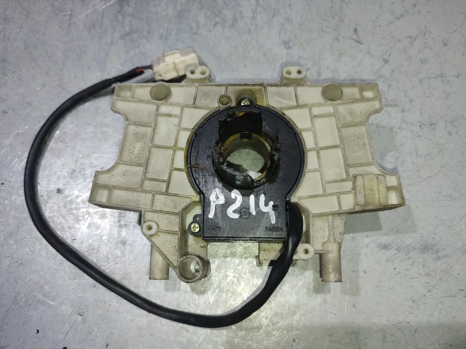 Датчик угла поворота руля SsangYong Rexton