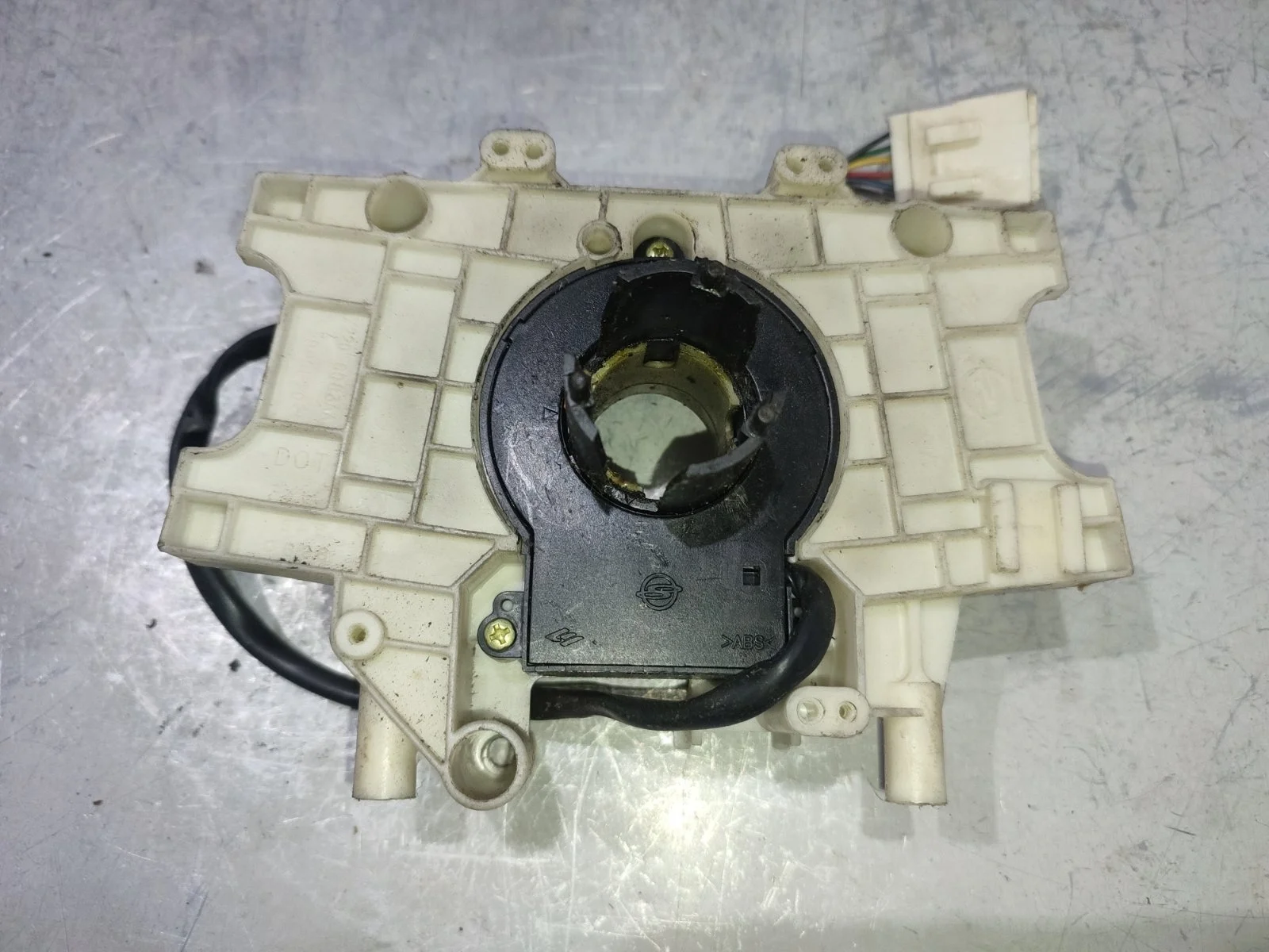 Датчик угла поворота руля SsangYong Rexton