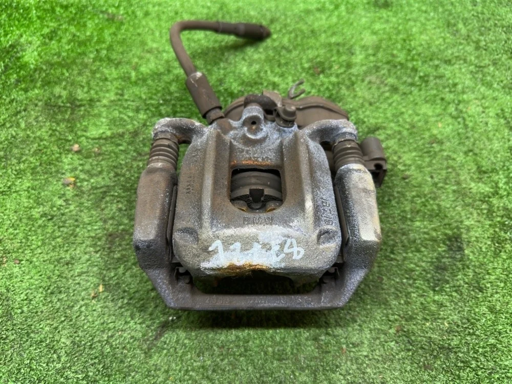 Суппорт тормозной BMW X3 F25