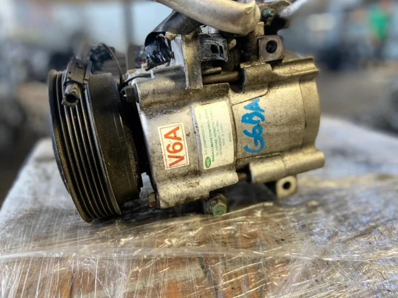 Компрессор кондиционера Hyundai Santa Fe 2005 9770126300 SM G6BA