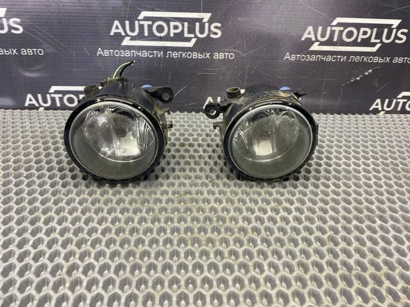 Противотуманная фара Ford Fusion 2009 2N1115201AB УНИВЕРСАЛ 1.4 FXJA