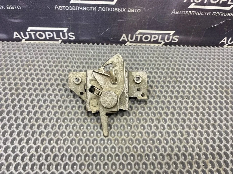 Замок капота Ford Fusion 2009 1474279 УНИВЕРСАЛ 1.4 FXJA