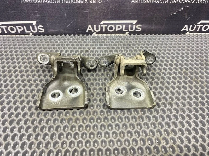 Дверные петли Ford Fusion 2009 1518390 УНИВЕРСАЛ 1.4 FXJA, переднее правое