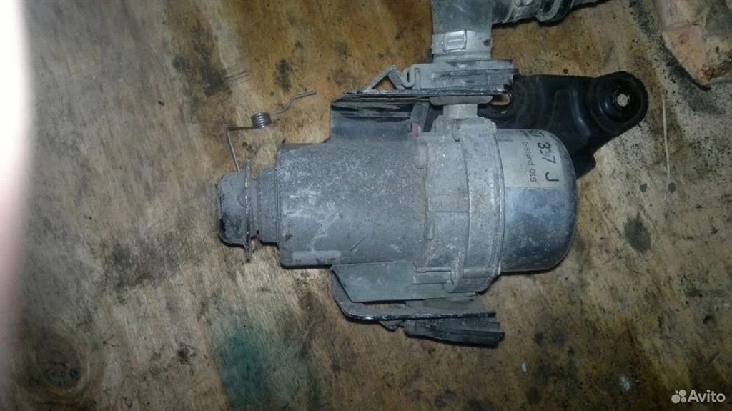 Насос вакуумный Audi A8 D4 (2010—2014) CGWA 3.0