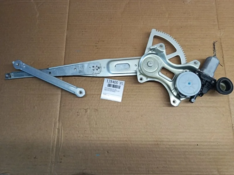 Стеклоподъемник Toyota Prius 2010 NHW20