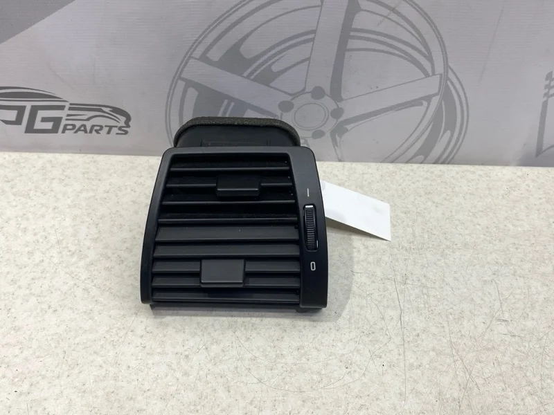 Воздушный дефлектор торпеду левый BMW X5 2005 E53