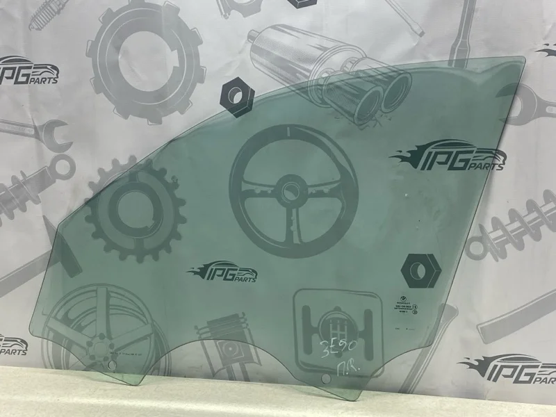 Стекло передней правой двери BMW 3 2006 E90