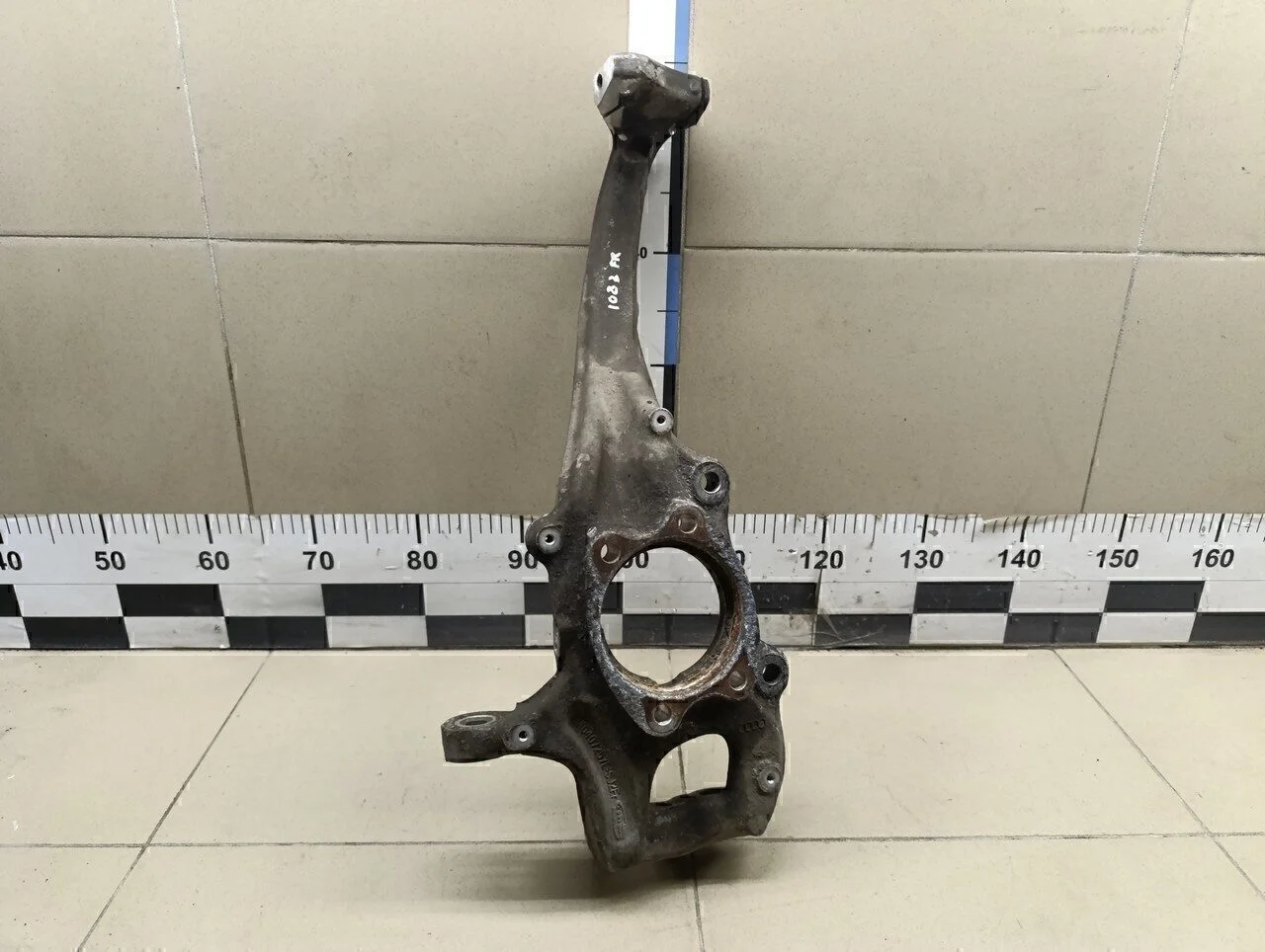 Кулак поворотный передний левый A4 [B8] 2007-2015