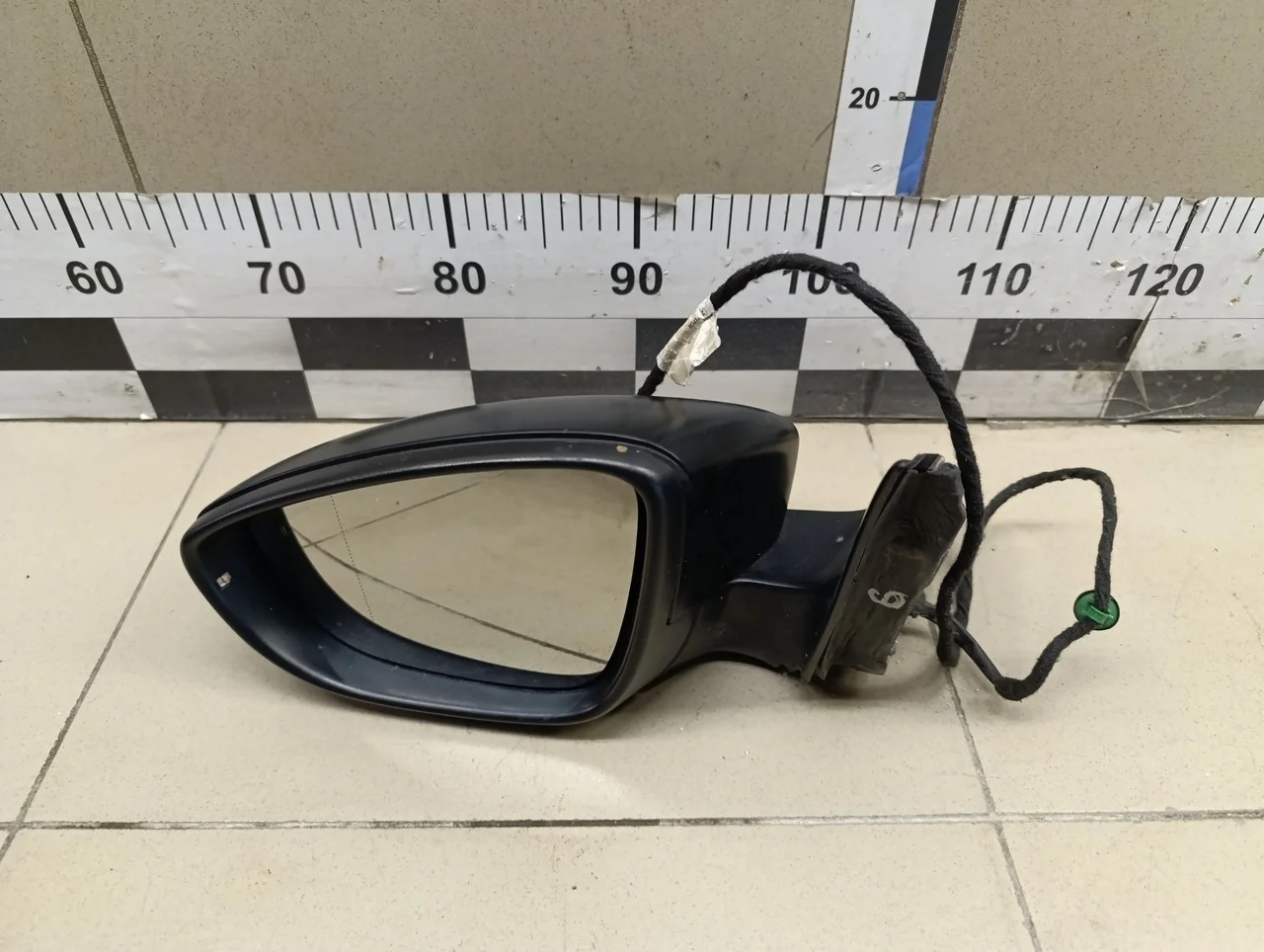 Зеркало левое электрическое Jetta 2011>