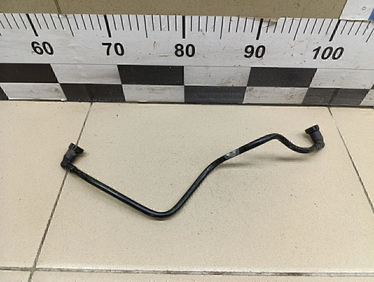 Трубка топливная A4 [B8] 2007-2015