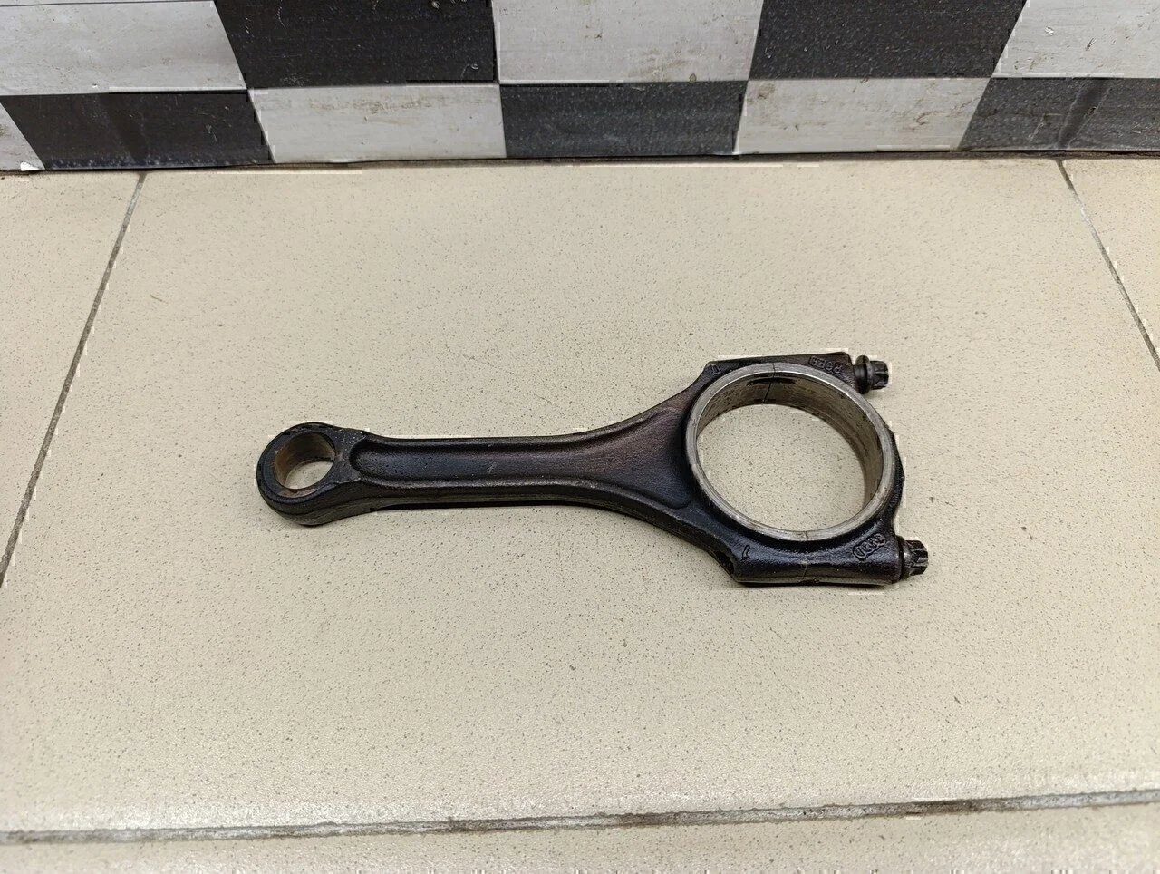 Шатун A6 [C6,4F] 2005-2011