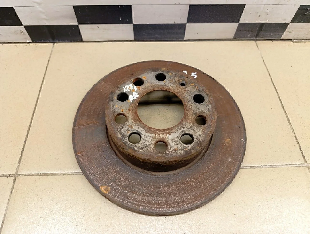 Диск тормозной задний Touran 2003-2010