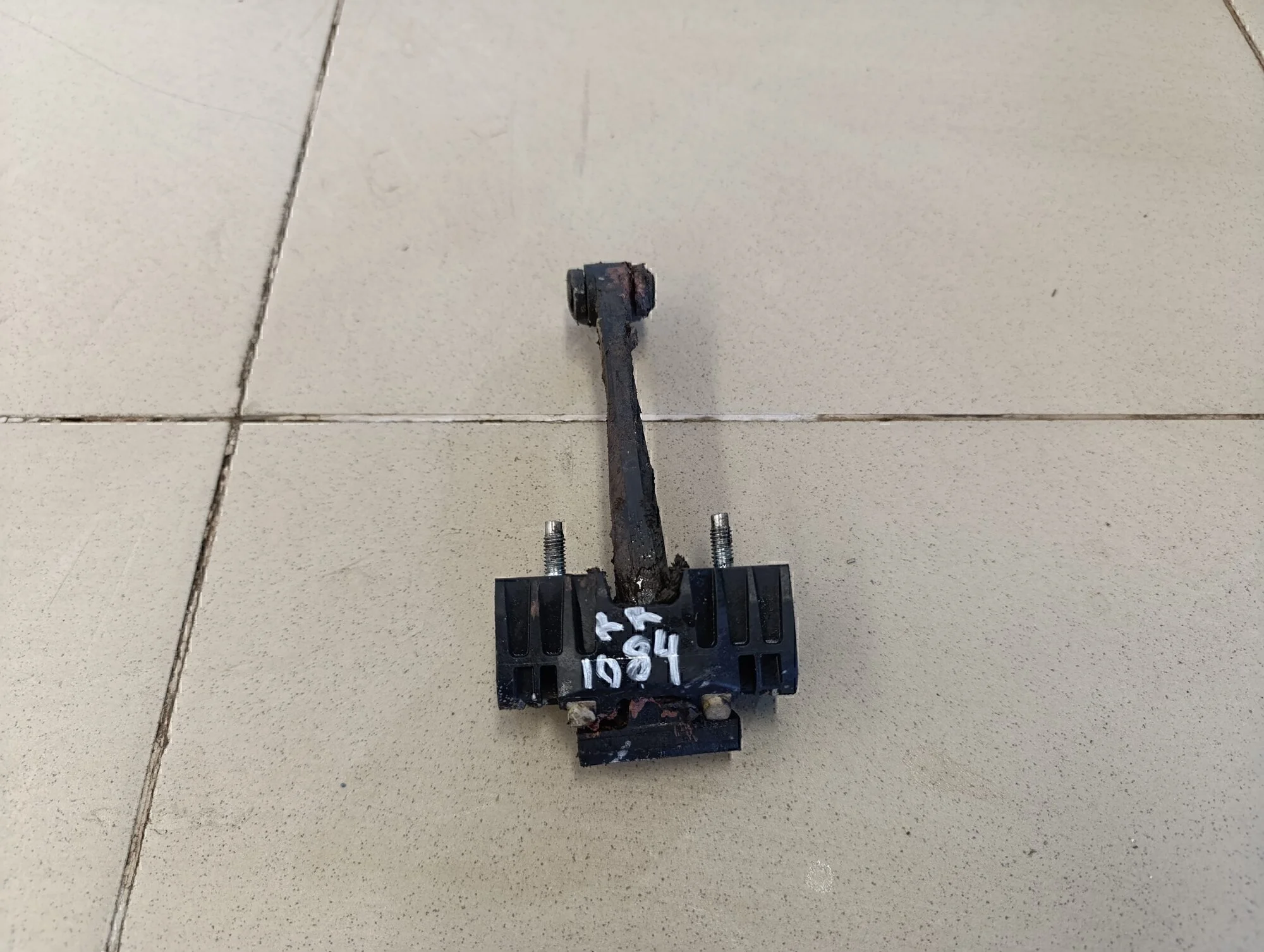 Ограничитель двери Astra H / Family 2004-2015