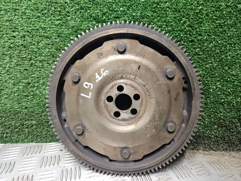 Маховик на Mitsubishi Lancer 9 1.6