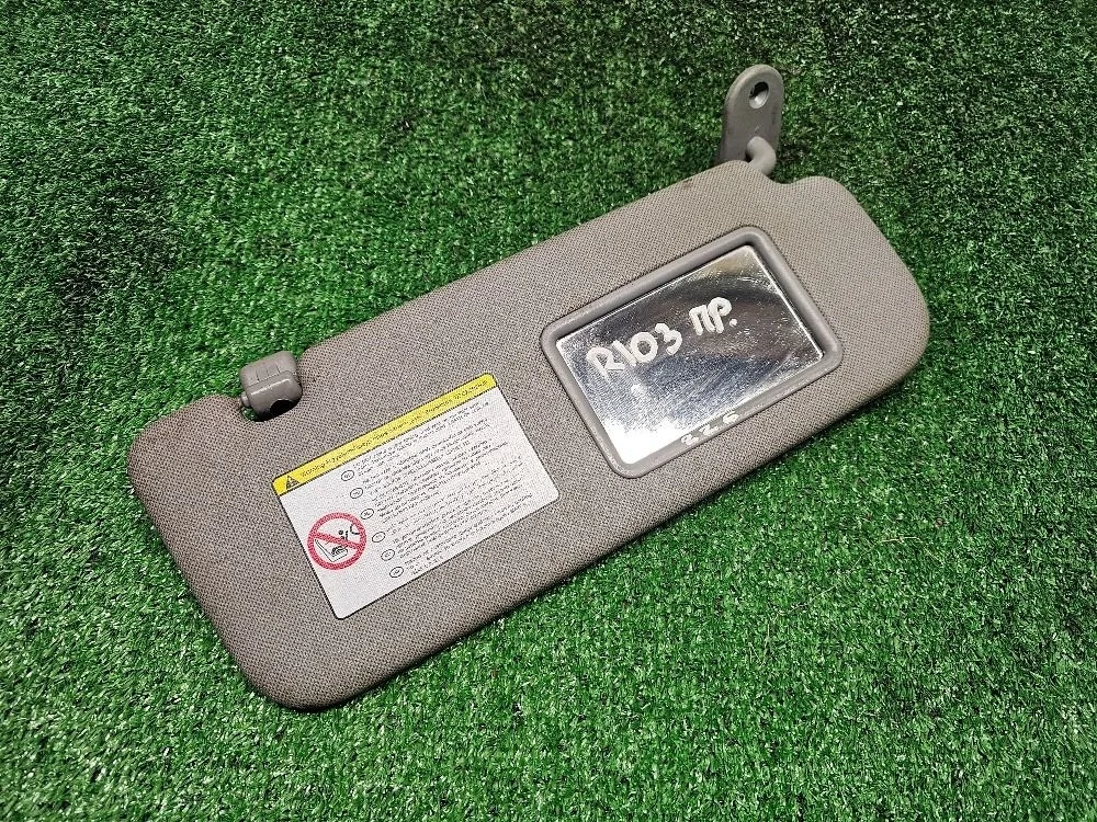 Козырек солнцезащитный правый Kia Rio 3